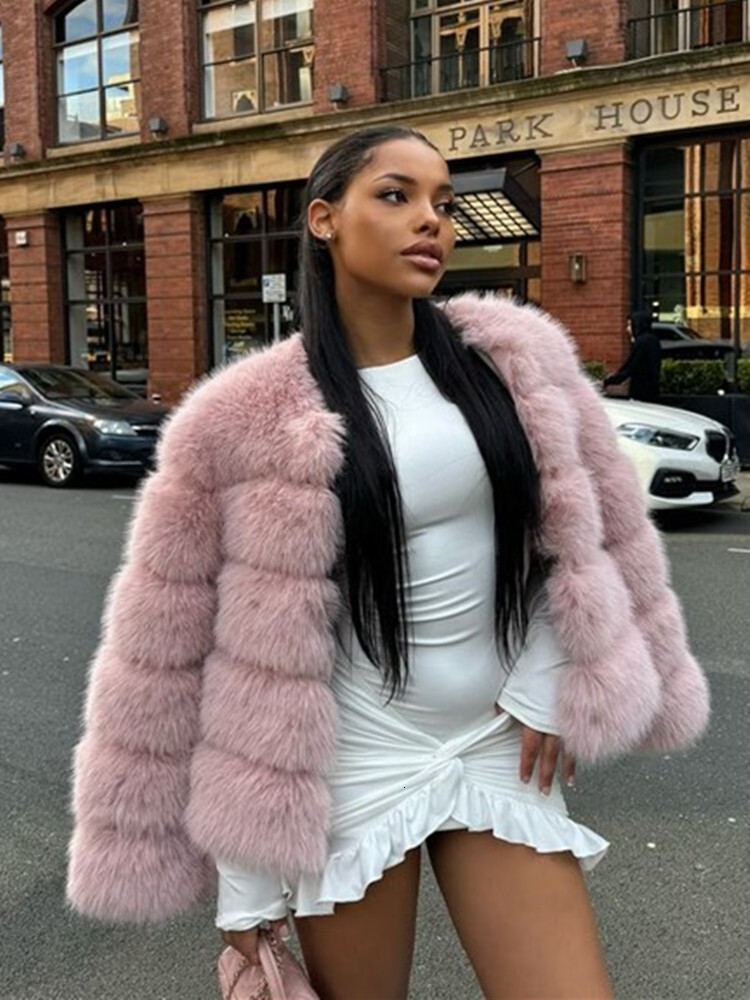Faux Fur Short Coat Women Elegant O-Neck Long Sleeve Artificial Fox Fluffy Lady Furs Jacket 2024 Winter Fashion Female Outwears