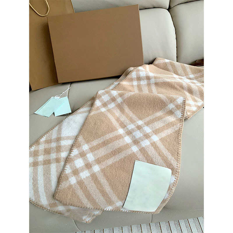 Scarf High version of hooded woolen scarf women's plaid cape cape fashion all autumn and winter warm men and women pass extrapolation H241204