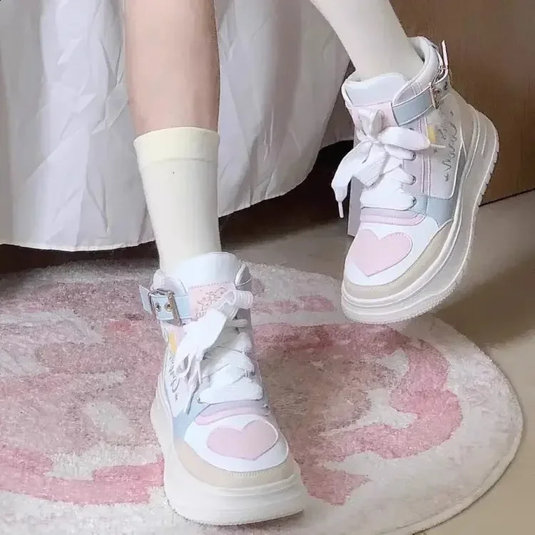 New Campus Style Lolita Sneakers Cute and Sweet Full Match Autumn and Winter Thick Bottom High Heels 241204