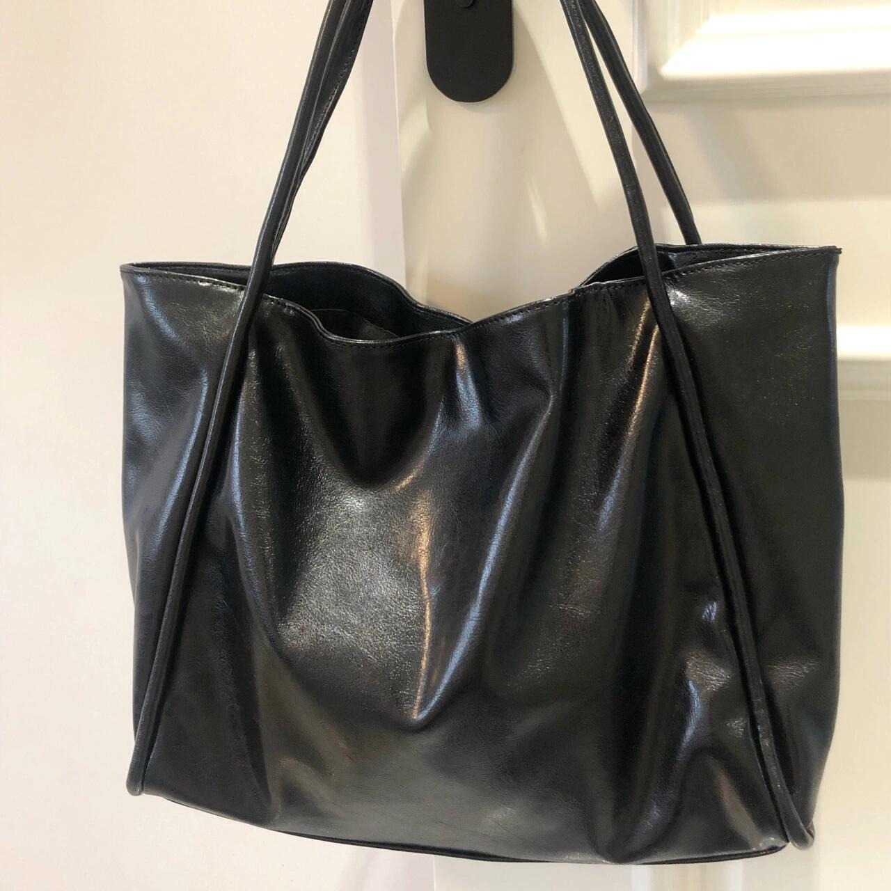 Bag for Women 2024 New Soft Leather Large Capacity Tote Bag, Handheld Niche Design, Single Shoulder Armpit Class Commuting Bag 241204