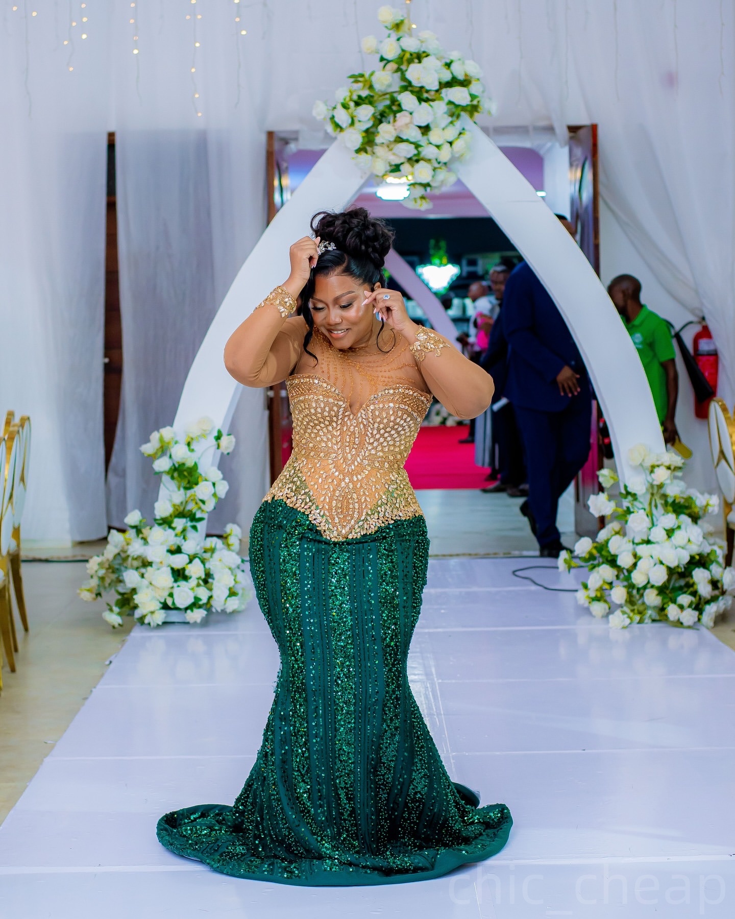 Dark Green Mermaid Prom Dresses 2024 Rhinestones Beaded Sheer Neck Evening Formal Party Second Birthday Engagement Gowns Plus Size Dress For Special O