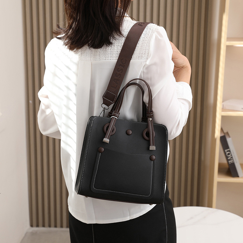 Women s simple large capacity tote leisure popular new shoulder trend bag urban women s versatile handbag