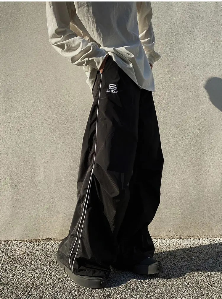 Black wide leg umbrella pants womens retro 90s oversized casual mens pants womens Gorpcore Harajuku fashion streetwear 241203