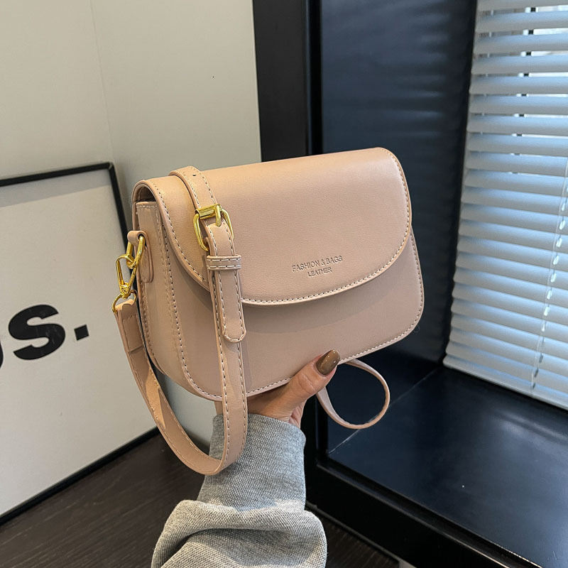 Texture female 2025S designer new style fashionable simple crossbody small square atmospheric versatile women bag shoulder bag