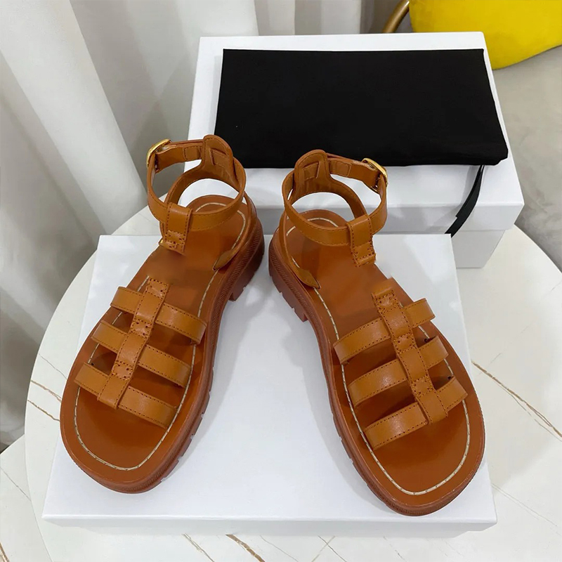 Luxury Designers Gladiator platform Vintage sandals adjustable Buckle ankle-strap platform Slides flat women outdoor shoes Rubber sole with box