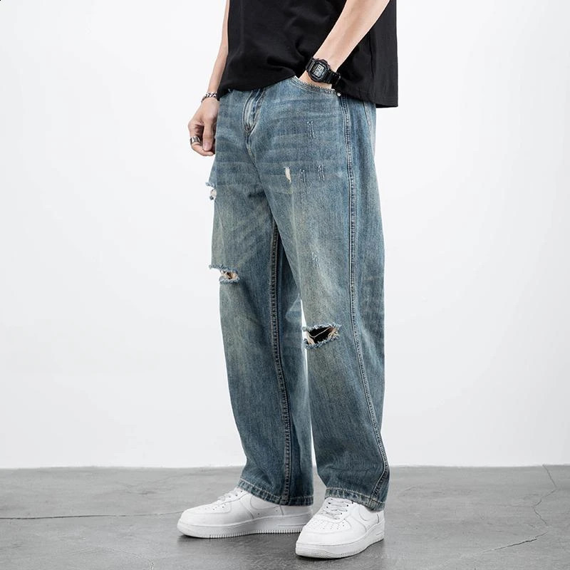 Mens jeans with broken straight Trojan horse holes loose and torn wide legs mens jeans pockets South Korean autumn Xs 241203