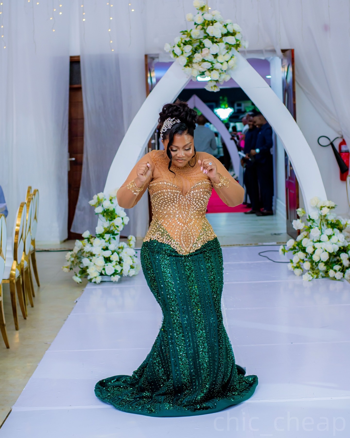 Dark Green Mermaid Prom Dresses 2024 Rhinestones Beaded Sheer Neck Evening Formal Party Second Birthday Engagement Gowns Plus Size Dress For Special O