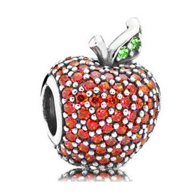 Lucky Red Envelope Shaped Pendant Charms Strawberry Heart Bracelet Bead Classic Design Diy Jewelry High Quality Accessories Wholesale