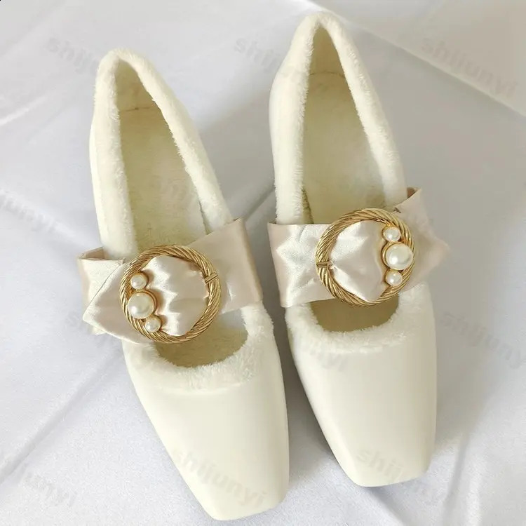 Fashion Buckle Bead Square Toe Mary Jane Shoes for Women Plush High Heels Shoes 2025 Winter Cotton Shoes Woman Chunky Pump 241204