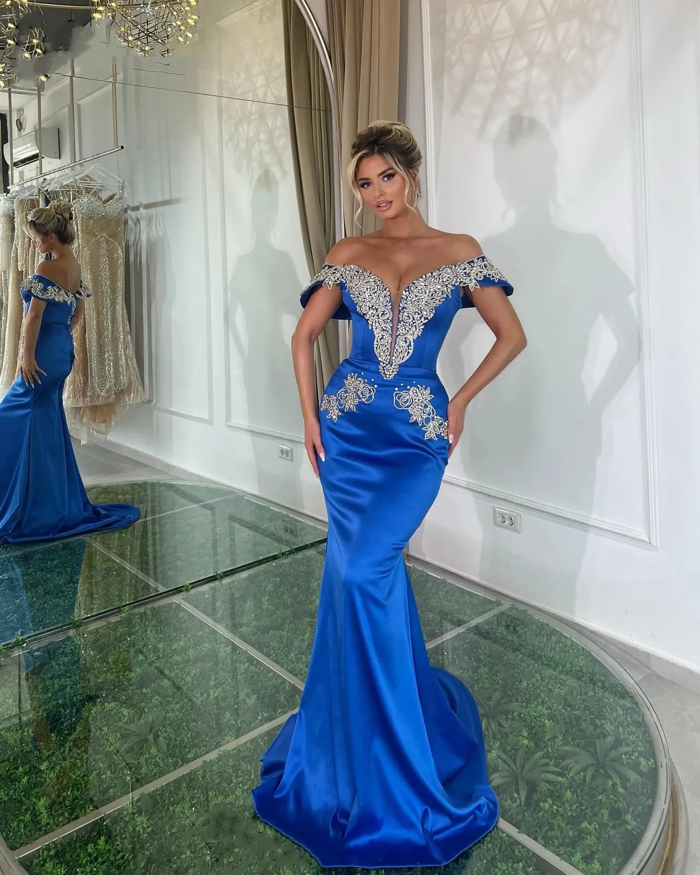 Royal Blue Satin Crystal Beading Prom Dresses Off Shoulder Slim Mermaid Party Short Sleeve Backless Evening Ocn Gowns Custom Made Vestidos de