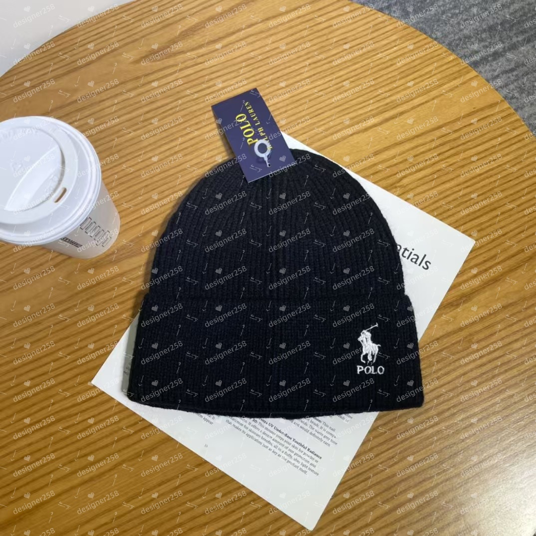 Designer autumn winter beanie hats hot style men and women fashion universal knitted cap autumn wool outdoor warm Luxury skull caps bonnet embroidery threaded