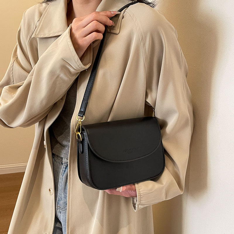 Texture female 2025S designer new style fashionable simple crossbody small square atmospheric versatile women bag shoulder bag