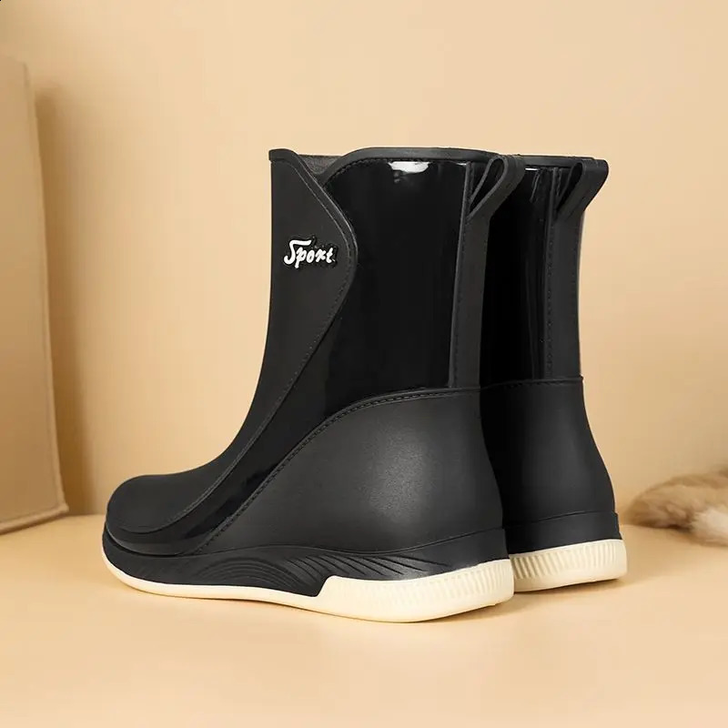Rain Boots Womens Waterproof Shoes Rubber Shoes Cotton-Padded Rubber Boots Womens Fashion Middle Adult Non-Slip Work Shoes 241204