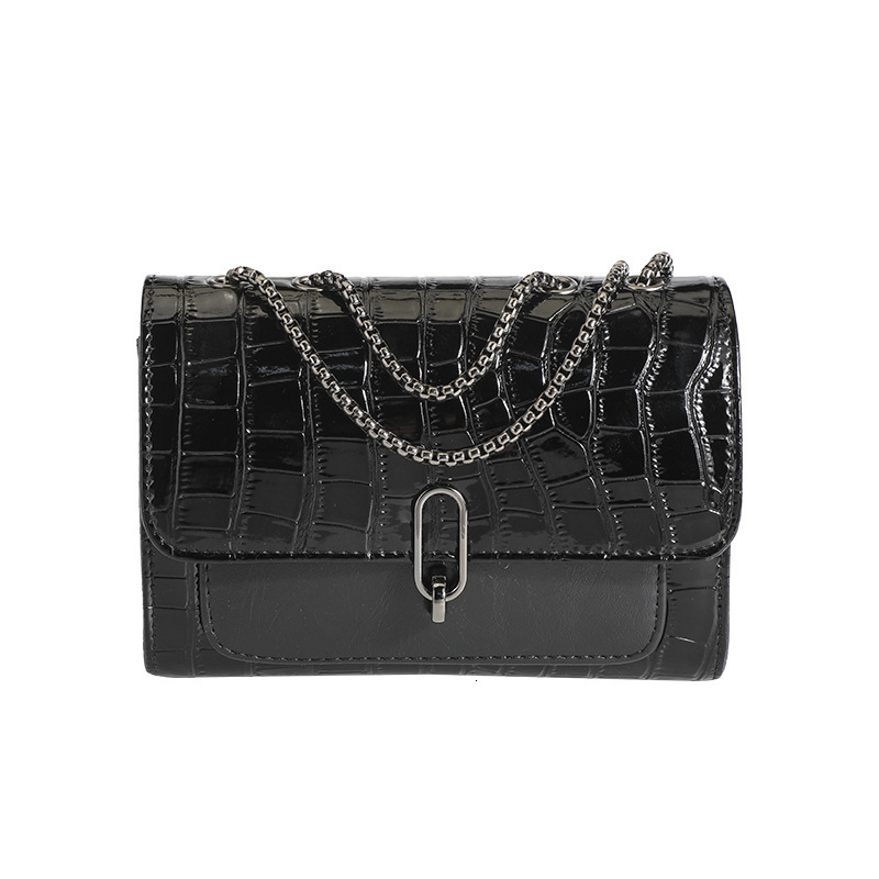 New leisure Black Chain Hard Shell Cover Style Designer trend Women s Bag Trendy Fashion Shoulder Bag