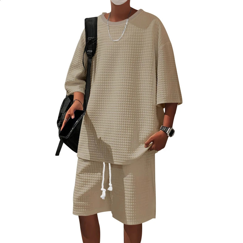 Summer Casual Shorts Set Knitted Two Piece Mens O-Neck Short Sleeve T-shirt and Short Street Knitted Set 241203