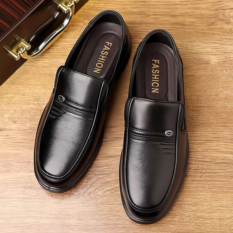 selling mens leather handmade shoes 39-47 soft anti slip rubber office mat mens casual leather business soft shoes 241203