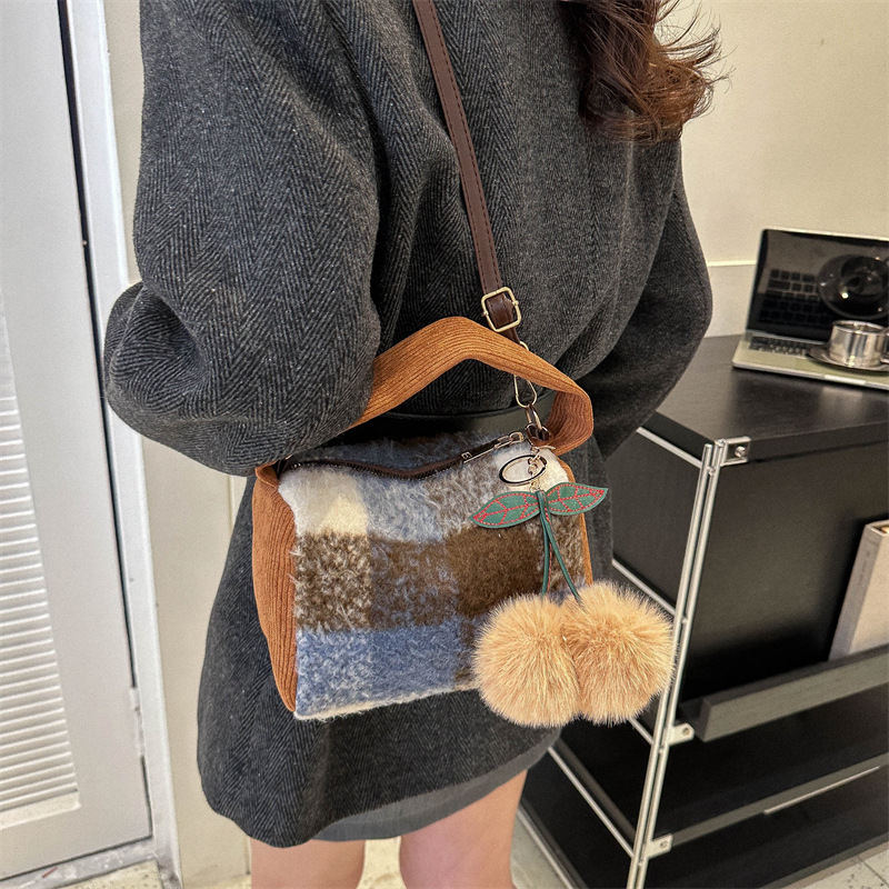 New Winter New Korean leisure Edition Women s Checkered Fashion Single trend Shoulder Designer Crossbody Bag Trendy Bag