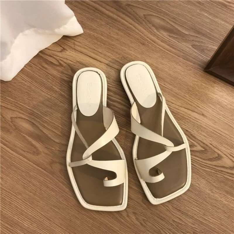 Women Summer New Korean Version Clip Toe Flip ps Outdoor Fashion Flat Casual Non-slip Sandals Female Beach Mules