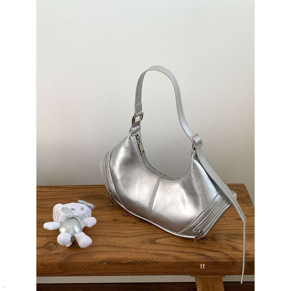 HBP fashion Womens handbags Korean version spicy girl pillow trendy niche style armpit bag high-end and fashionable versatile solid color single shoul