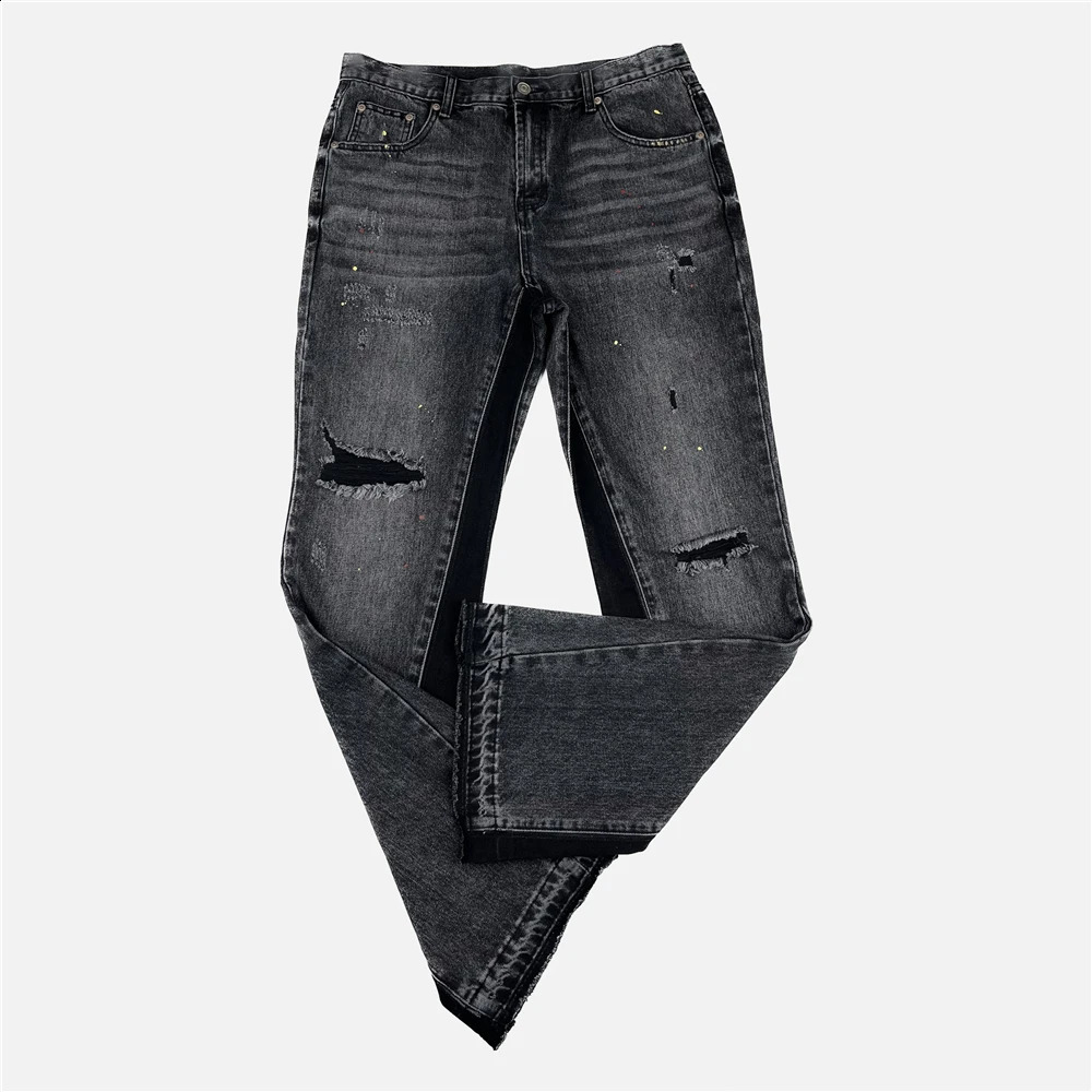 Mens spray paint splatter deconstruction jeans with cracked holes Spring and Autumn streetwear 241203
