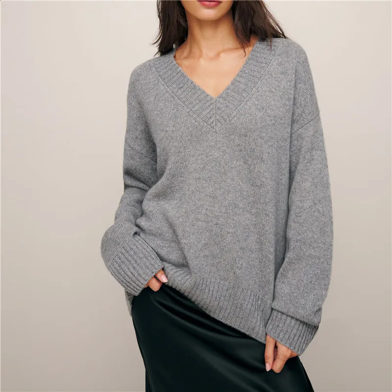 100 pure wool sweater autumnwinter casual solid color knitted Tops Vneck womens loose pullover base Blouse 241203