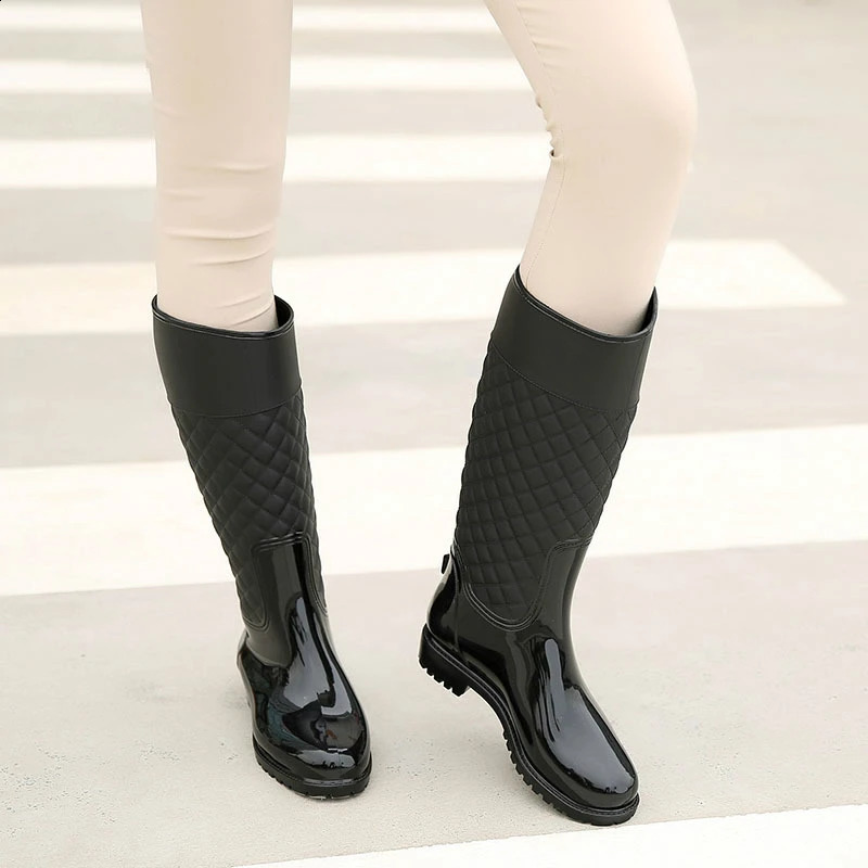 Women Rain Boots Lady Rain Water Shoes Ourdoor Rainboots Italianate Pvc Rubber Rainboots Lady Waterproof Shoes 241204