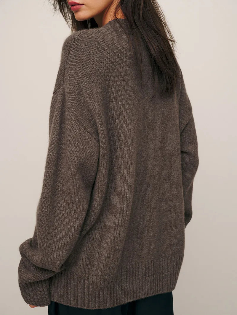 100 pure wool sweater autumnwinter casual solid color knitted Tops Vneck womens loose pullover base Blouse 241203