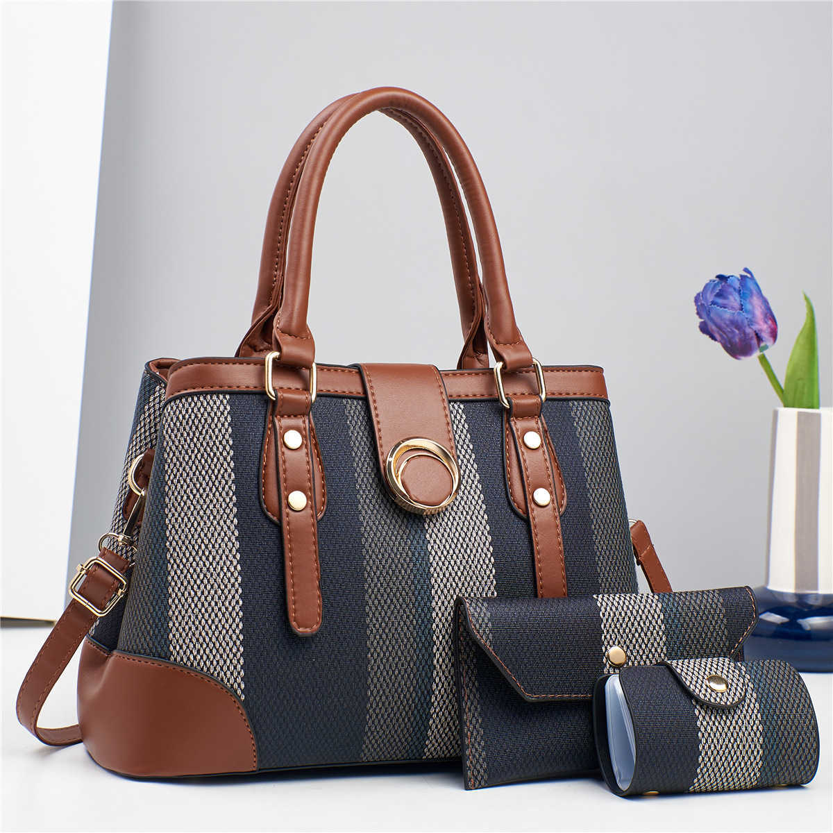 Autumn Large Capacity Handbag Fashion Versatile Women's Single Shoulder Crossbody Bag 241215