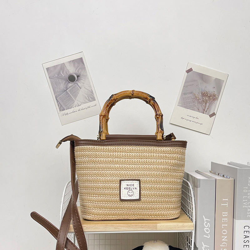 New Fashion Straw Shoulder Bag with leisure High Quality Bamboo Handle Fashion Designer trend s Handheld Small Square Bag Online Red Envelope