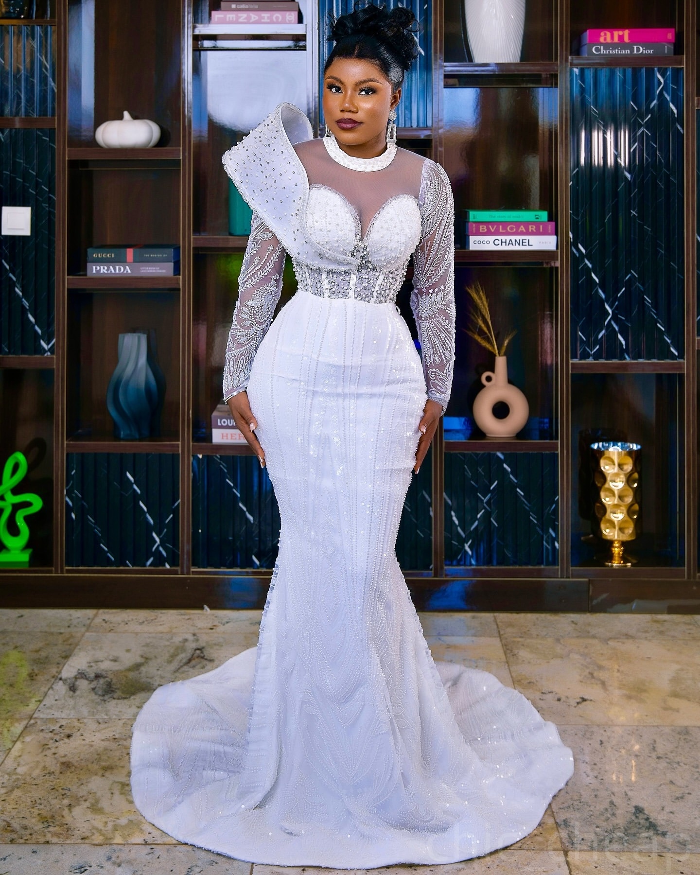 2025 Arabic Aso Ebi Plus Size White Mermaid Wedding Dresses Pearls Crystals Sequined Lace Detachable Train Stylish Bridal Gowns Dress For Bride