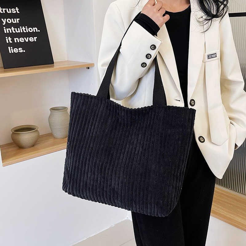 Women's Simple Casual Tote Bag Autumn and Winter New Item Japanese Korean Large Capacity Shoulder Corduroy Commuting 241204