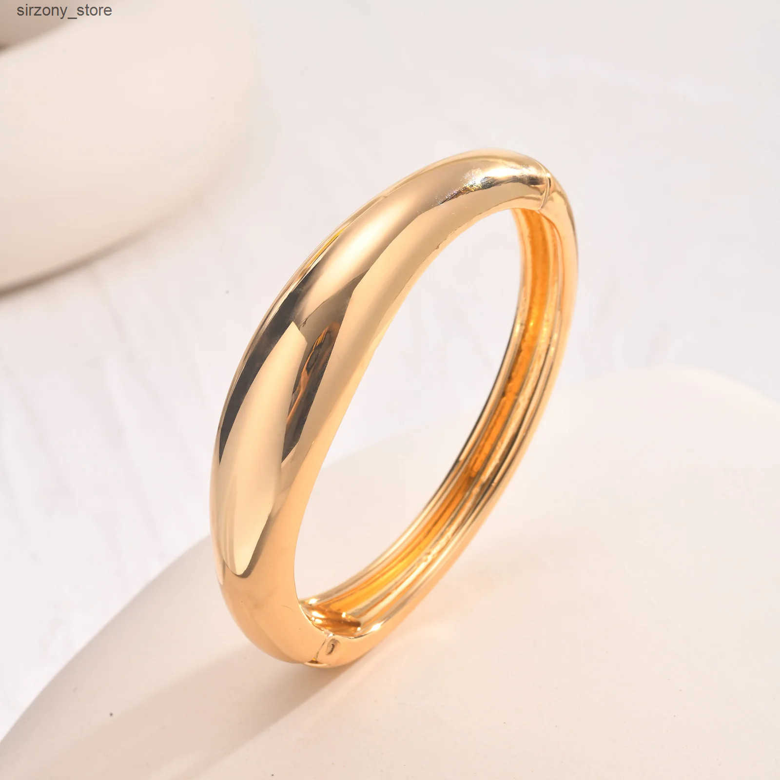 Bangle Vnox bold heavy-duty womens bracelet minimalist trend 15.4mm thick smooth cuff bracelet suitable for girls hinged closed loop bracelet J241205