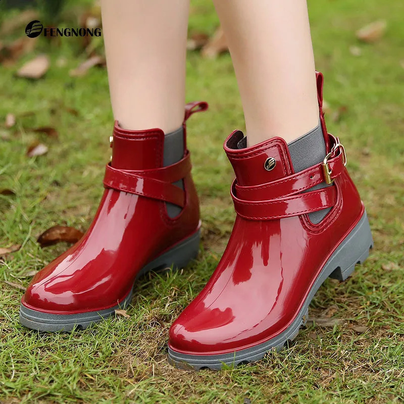 Women Pvc Rain Boots Ankle Waterproof Shoes Water Shoes Female Botas Rubber Short Rainboots winter boots 241204
