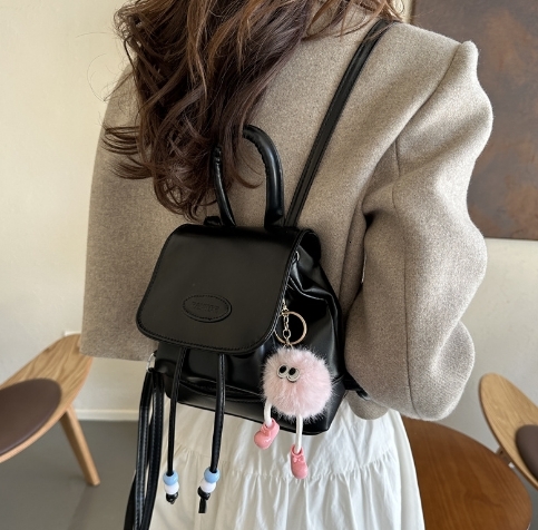Fashionable, simple and casual 2024 large capacity women's commuting texture Western style pendant commuting shoulder bag #19 swissmilitary