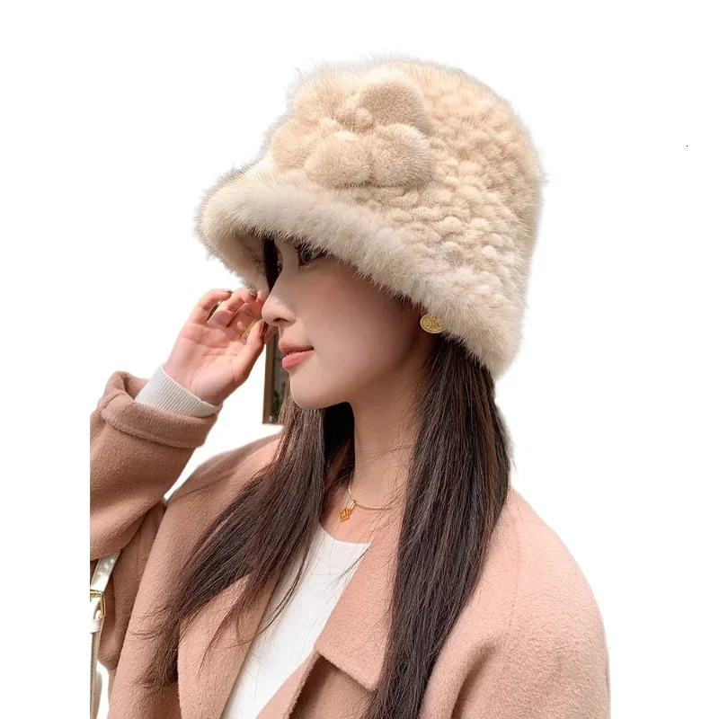 Winter mink fur hat womens Korean version mink fur hair woven flower real fur hat 241205