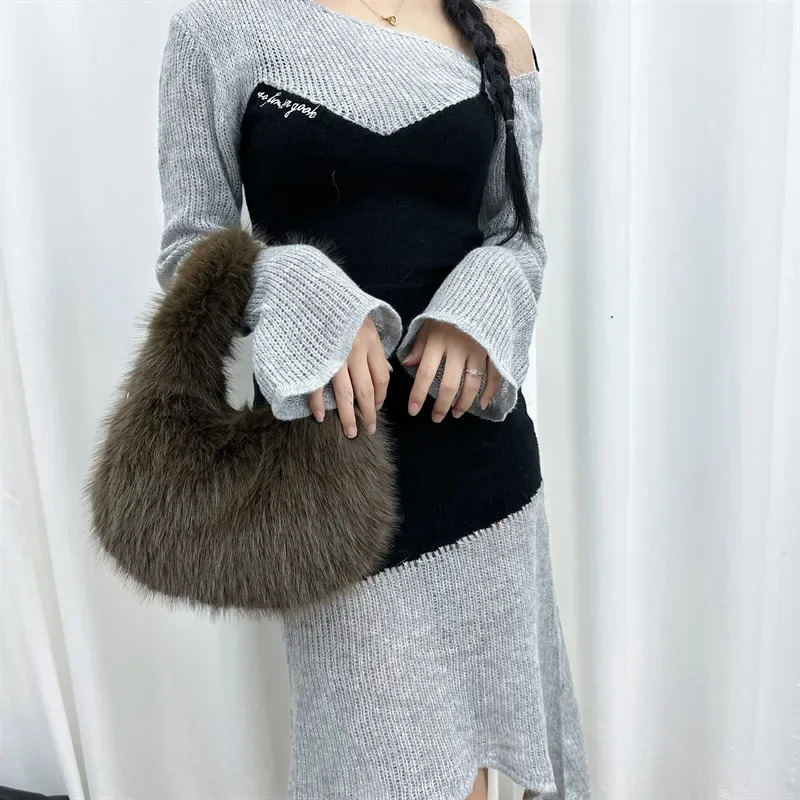 New Free Shipping Designer Bag Cute And Soft Plush Homeless Candy Colored Cross Body Winter Faux Fur Womens Wallet Shoulder Bag