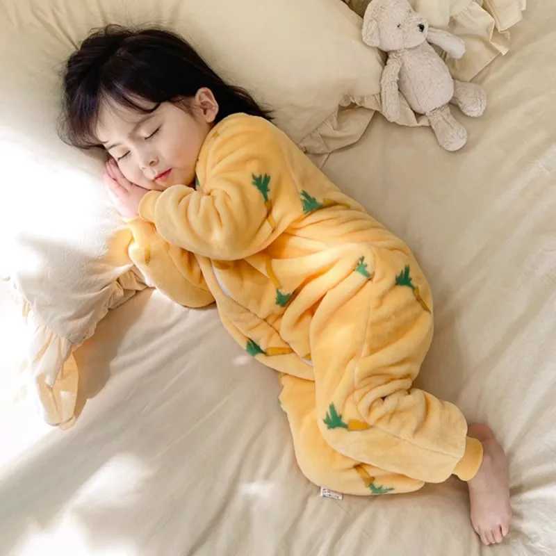 Pajamas New Boy Fall Winter Thicken Coral Double Fleece Onesie Girl Pajama Baby Crawling Clothe Padded Sleeping Bag Outwear Fit Jumpsuit H241205