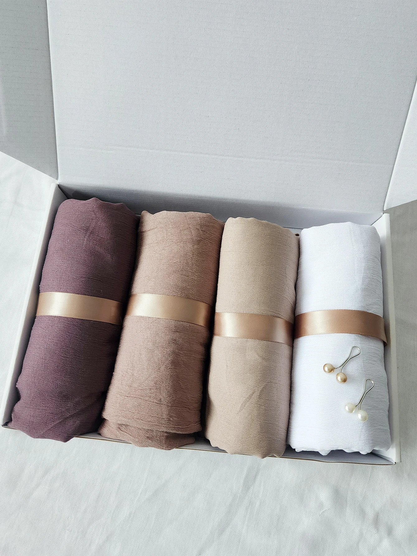 4-piece set of headscarves with pins curled scarves suitable for female Muslim headscarves long shawls Pashmina solid headscarves 241216