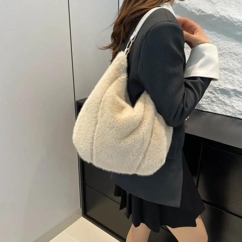 High quality faux mink womens shoulder bag winter trend soft solid color handbag fluffy faux fur hooded handbag 241205