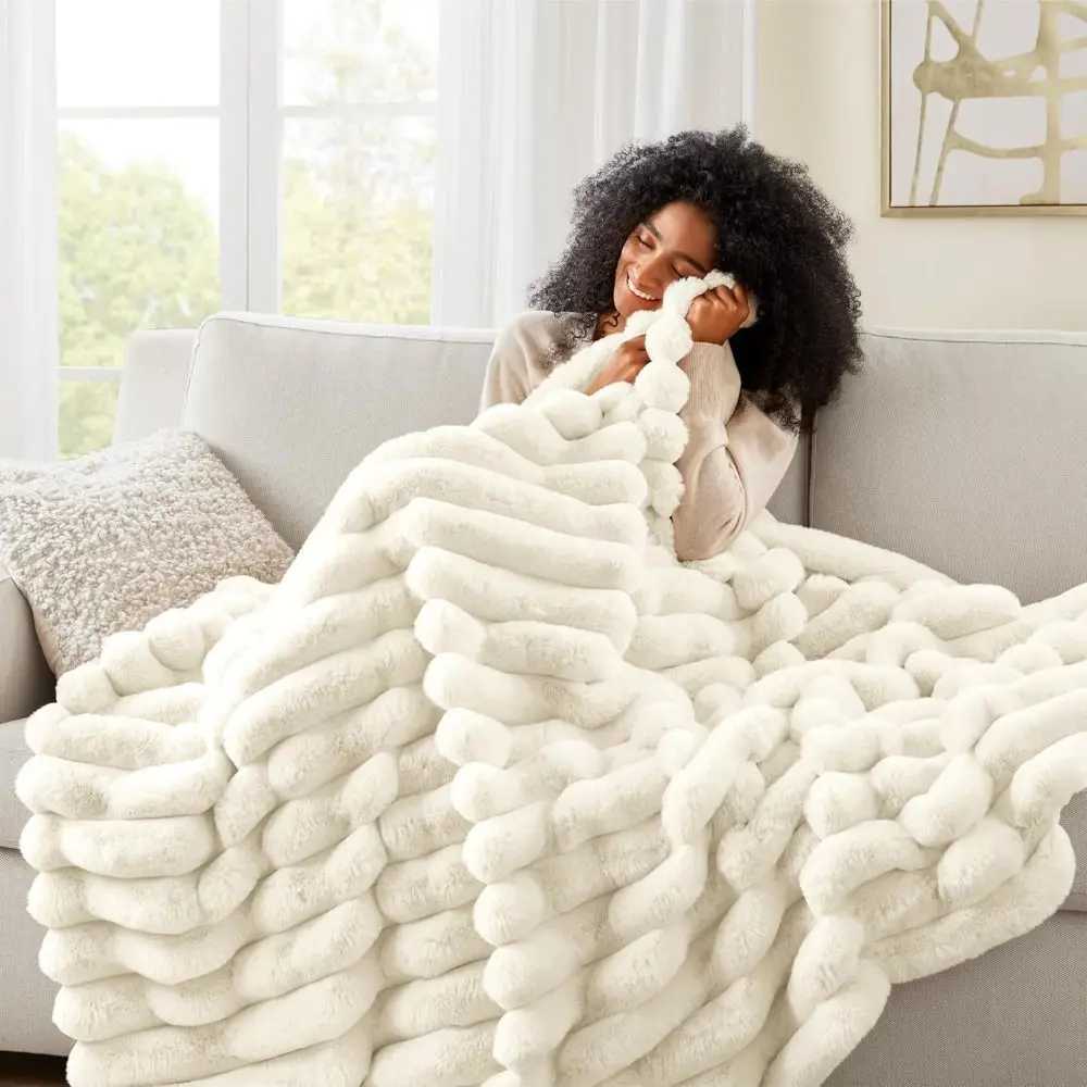 Ultra Soft Faux Rabbit Fur Throw Blanket Warm Plush Striped Blankets Conditioning Quilt Fluffy Throws for Couch Chair SofaXJ241111