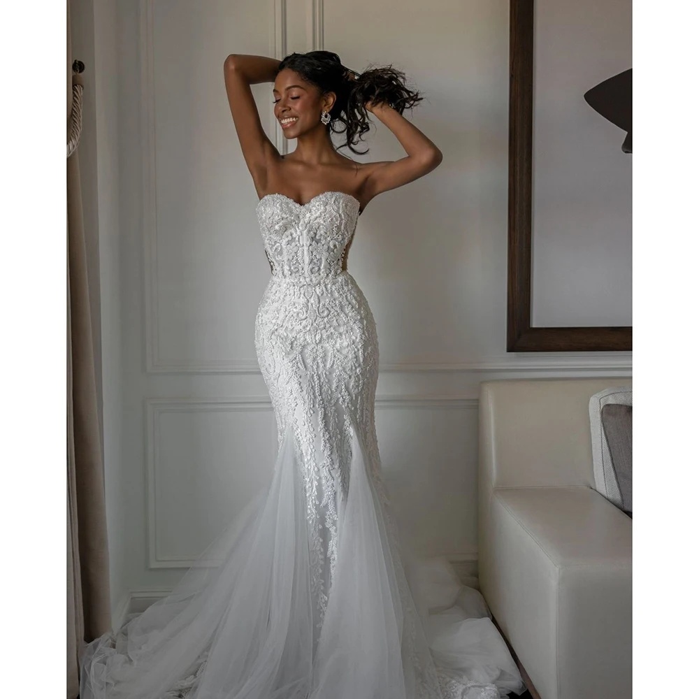 Classic Mermaid Wedding Dresses Appliques Strapless Bride Gowns Sleeveless Backless Button Customize Bridal Dress Sweep Train Vestido De Novia 0218