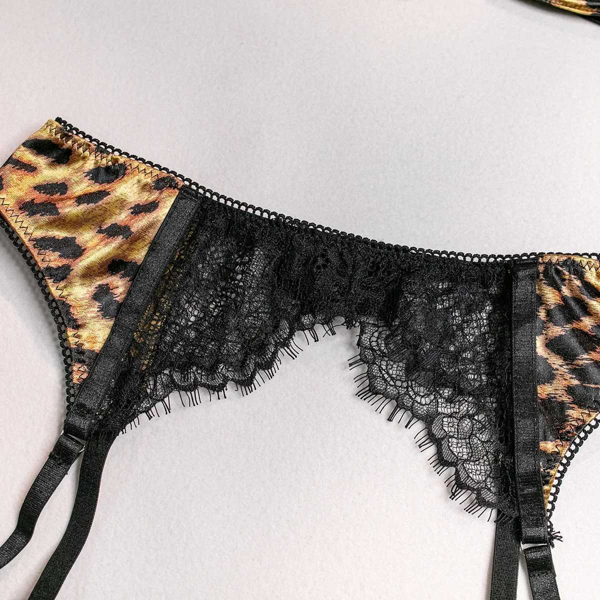 Sexy Wild Leopard Printed Lace Patchwork Lingerie Set Women Comfortable Three Piece Bra and Panty Set Female Exotic Apparel SuitXJ241205