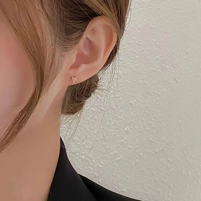 100% genuine 18K gold screw stud earrings pure solid AU750 star earrings suitable for womens exquisite jewelry gifts 241205