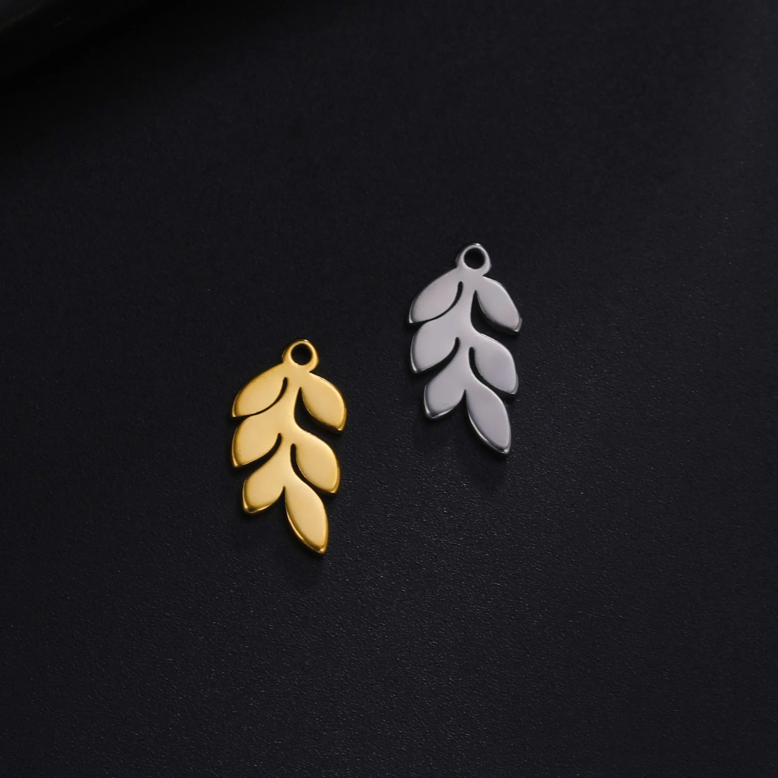 EUEAVAN 5pcs Mini Charms Stainless Steel Leaves Charm for Jewelry Making Small Plant Pendant DIY Necklace Bracelet Earrings Gift 241122