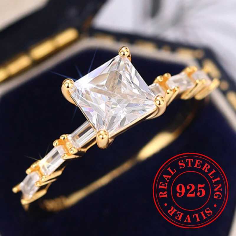 Huitan 925 sterling silver elegant printed CZ ring womens eternal commitment engagement wedding jewelry aesthetic decoration W241205