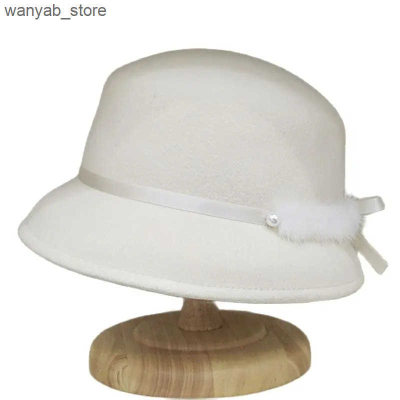 Cloches Womens Winter Cloche Hat Elegant Wool Bucket Bowling Hat with True Fur Ribbon Band Fedora Hat Church Party Hat L240910