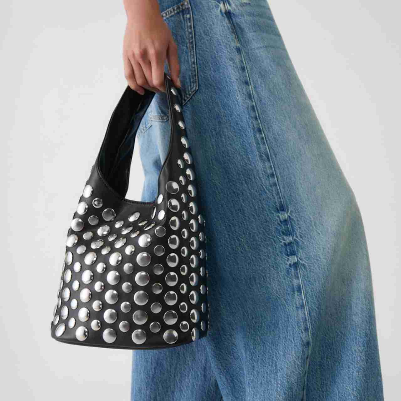 Fashionable women's bag autumn winter casual personality cool niche dot rivet underarm bag handbag 241215