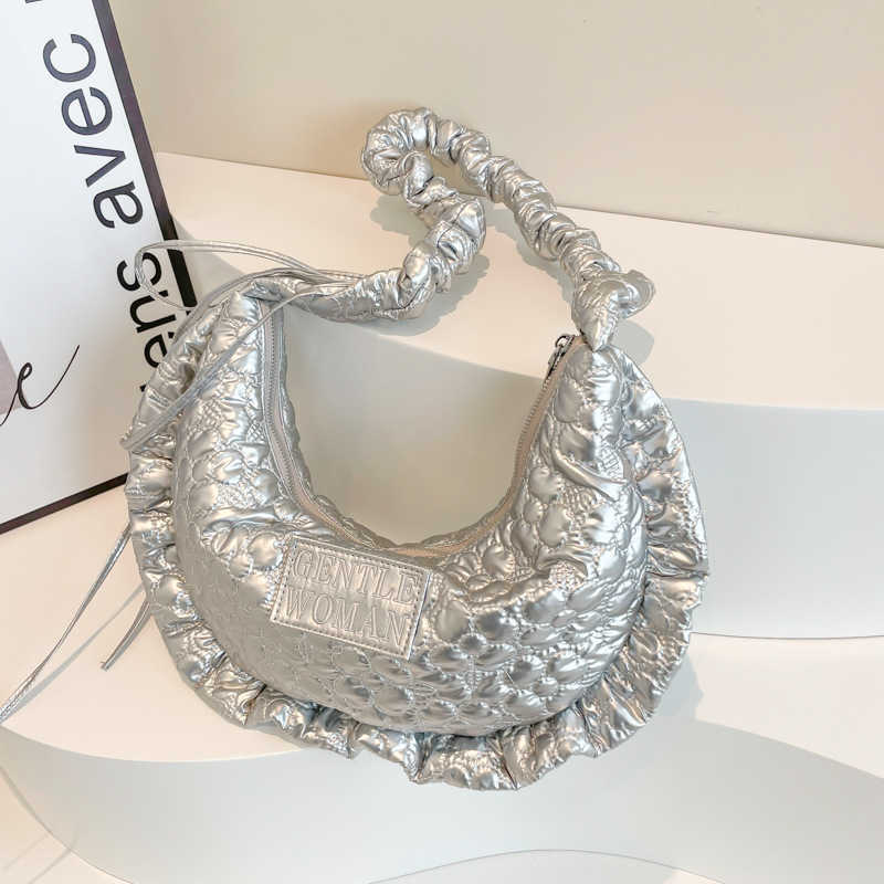 New Casual Daily Personalized Hobo Bags Fashion Wrinkled Single Shoulder Cross Body Bags Women s Bag 241205