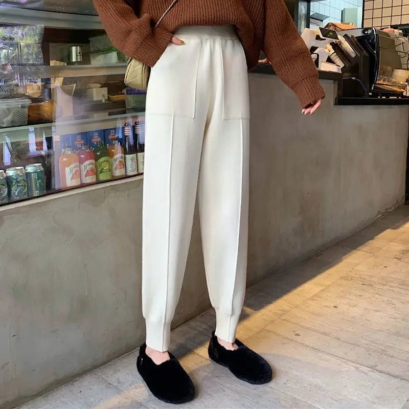 Womens pants autumn and winter casual black knitted pants loose elastic spring pants autumn nine oclock pants 241202