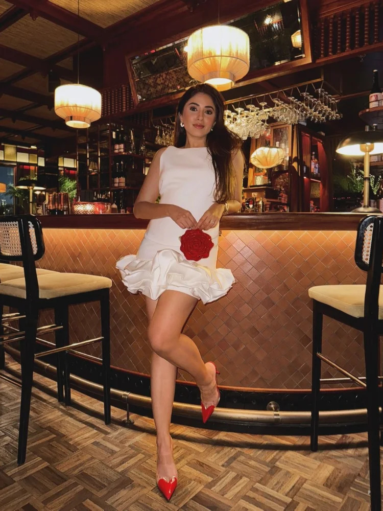 White Pleated Ruffles Mini Dresses Women Chic Round Neck Sleeveless Slim Fit Short Dress Lady Club Party Vestidos 241205